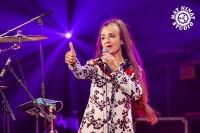 Catherine Ringer photographiée par Mat Ninat à l’Olympia en mai 2020